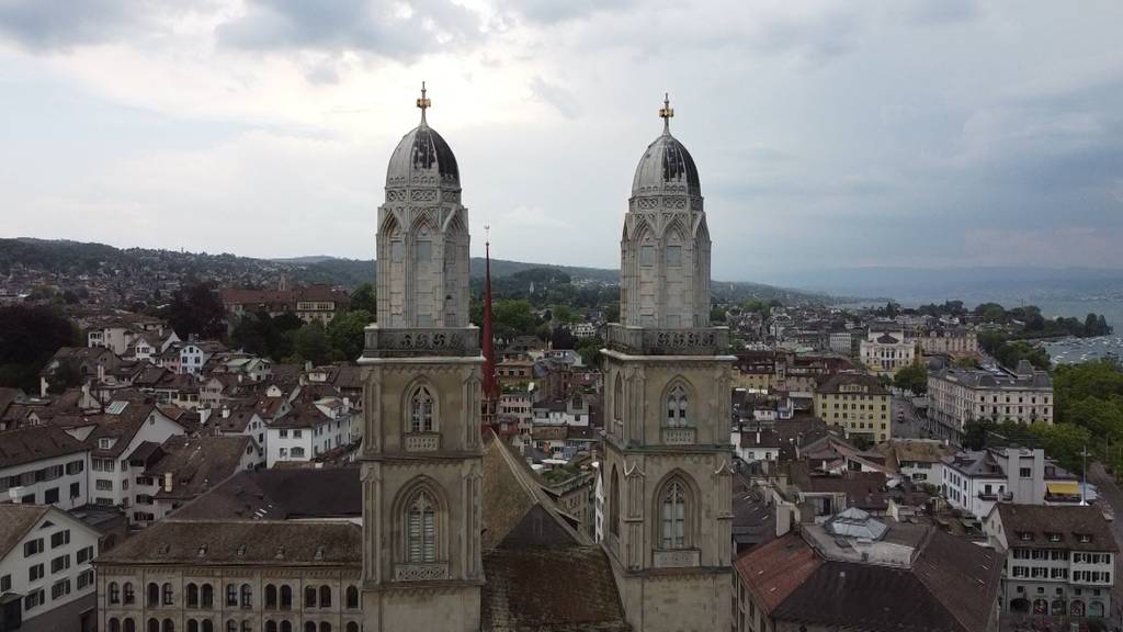 Stadt Zürich sperrt Aussichtsplattform auf Grossmünster