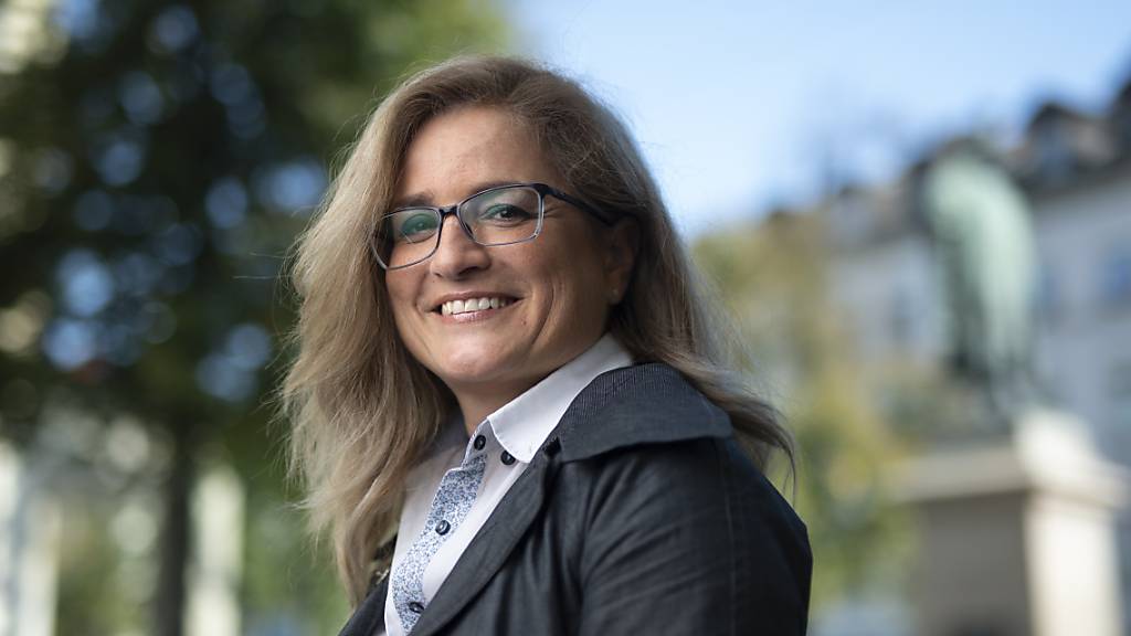 Maria Pappa (SP) hat gut lachen: Die 49-Jährige wurde am Sonntag zur ersten Stadtpräsidentin von St. Gallen gewählt.