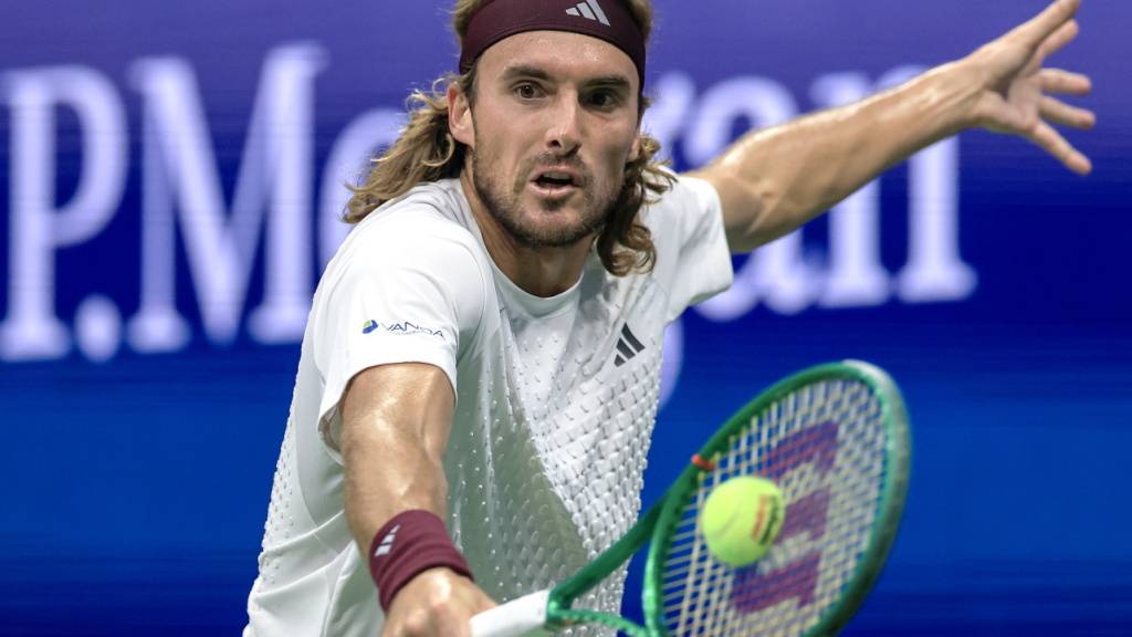 Stefanos Tsitsipas schlägt Ende Monat an den Swiss Indoors in Basel auf