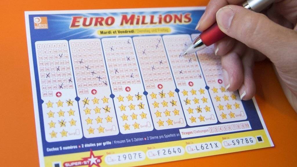 Gleich fünf Spielerinnen und Spielern haben bei Euromillions je rund 8,5 Millionen Franken gewonnen. Unter den Glückspilzen war auch eine Person aus der Westschweiz. (Symbolbild)