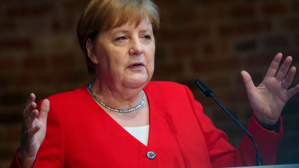 In ihrer wöchentlichen Videobotschaft rief die deutsche Bundeskanzlerin Angela Merkel die Deutschen zum Eintreten gegen Rechtsextremismus auf. (Archivbild)