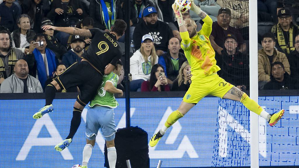 Olivier Giroud und seine Mitspieler des Los Angeles FC scheitern im Spiel gegen die Seattle Sounders wiederholt am starken Schweizer Torhüter Stefan Frei