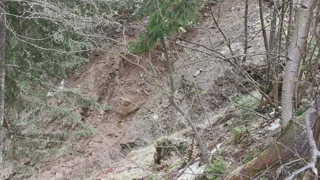 Angespannte Situation nach Hangrutsch in Bristen