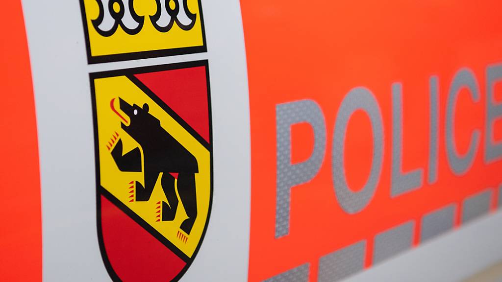 Bei der Kantonspolizei Bern sind durch eine gravierende Sicherheitslücke Mitarbeiterdaten abgeflossen. (Symbolbild)