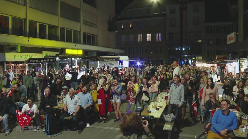 Bieler Public-Viewing fiebert mit Nemo mit