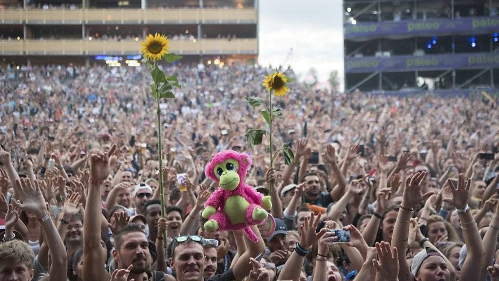 Die Schweiz hat eine sehr hohe Dichte an Konzertveranstaltungen und Festivals. Doch mittlerweile gibt es nicht mehr viel Luft nach oben, der Markt scheint gesättigt, befürchtet die Swiss Music Promoters Association SMPA. Immerhin gingen die Zahlen letztes Jahr noch ein bisschen rauf. (Archivbild)