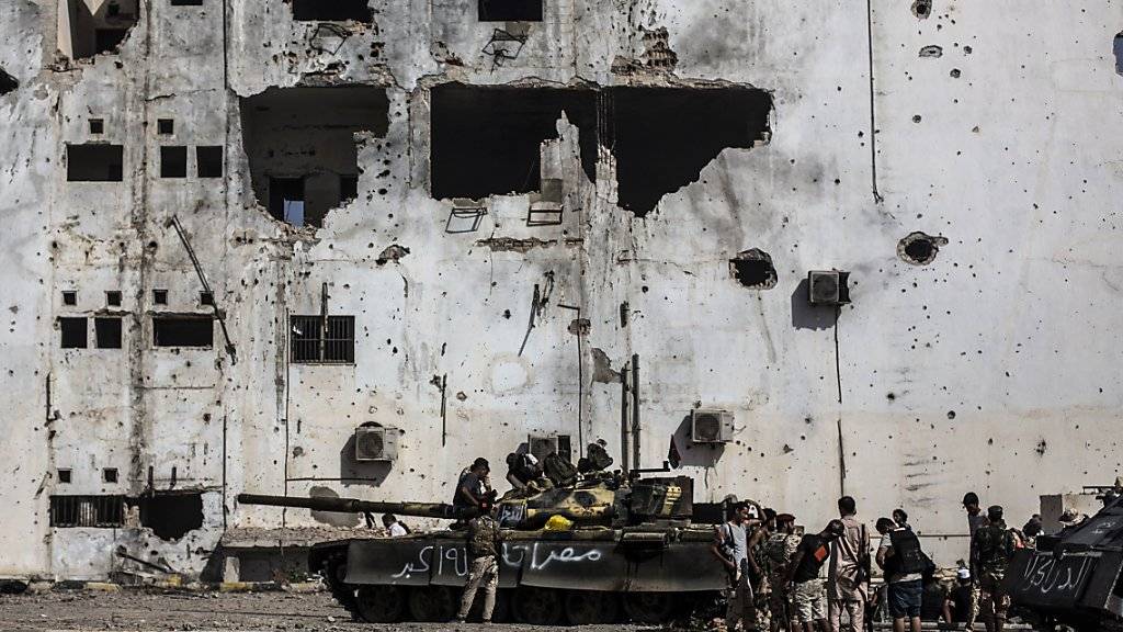 IS ist vertrieben: Regierungstreue Soldaten im Einsatz in der libyschen Stadt Sirte. (Archivbild)