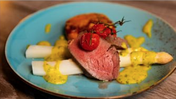 Medium gegartes Rindsfilet von Pia