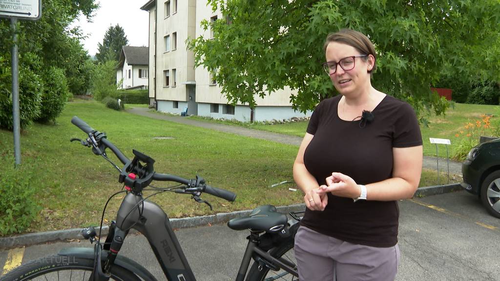 Velofahrer flüchtet nach Unfall