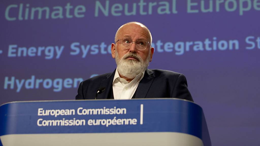 EU-Kommissionsvizepräsident Frans Timmermans hat am Mittwoch in Brüssel die Wasserstoff-Strategie der EU-Kommission vorgestellt. Sie will die EU zu einem Vorreiter beim Einsatz von Wasserstoff als Energieträger machen.