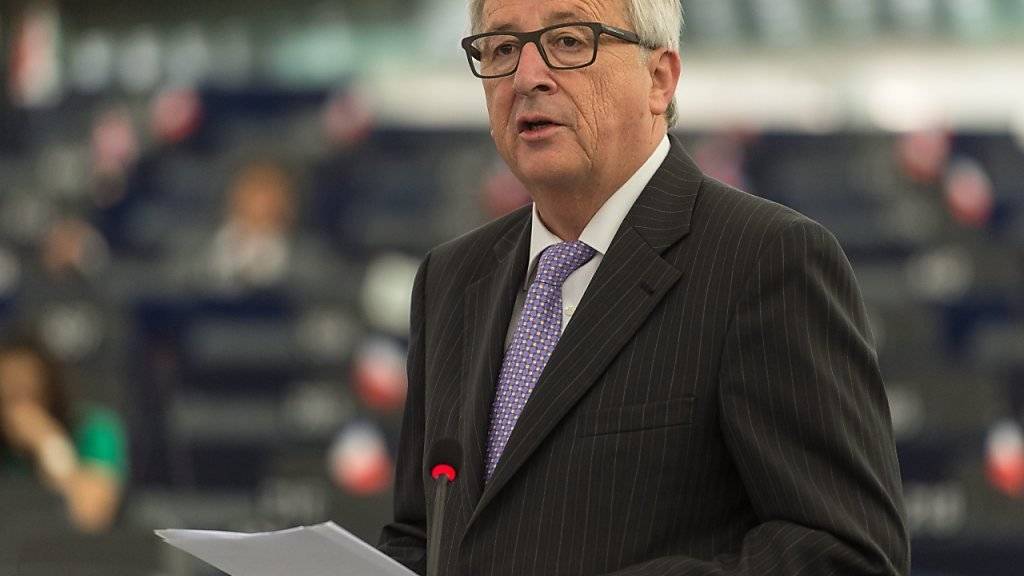 Jean-Claude Juncker liest vor dem EU-Parlament den «Brexit-Helden» die Leviten.