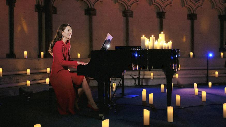 Herzogin Kate begeistert mit Auftritt am Piano