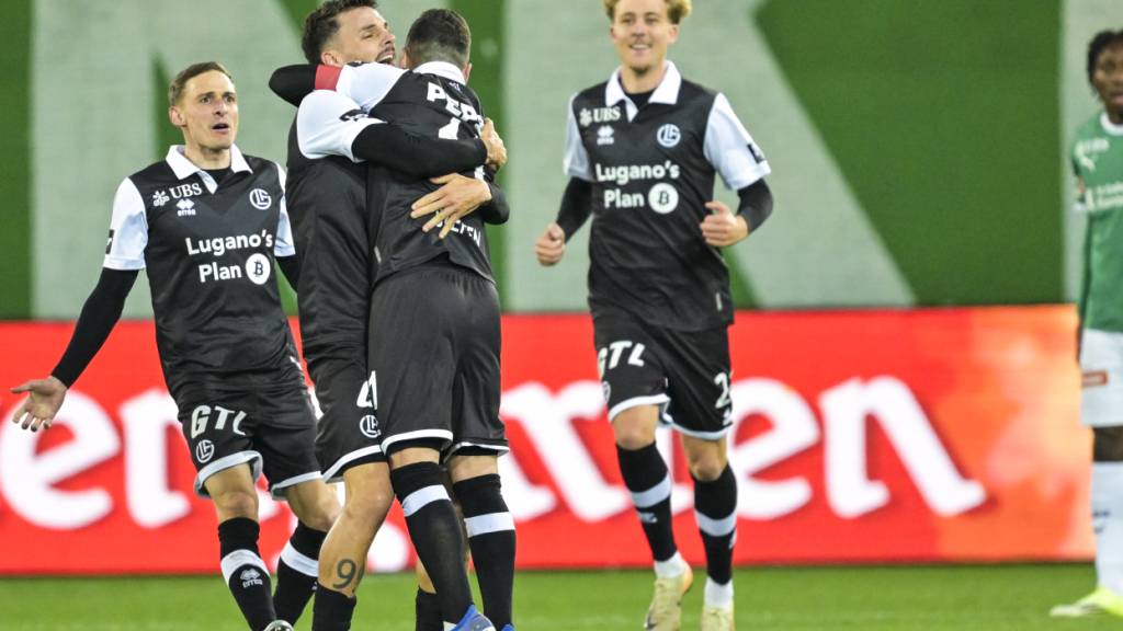 Renato Steffen freut sich spät über das 1:1