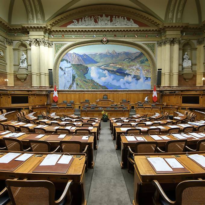Fast 6000 Schweizerinnen und Schweizer wollen in den Nationalrat