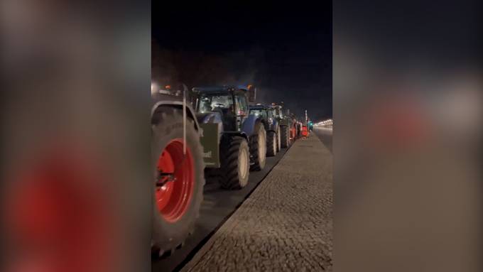 Bauern protestieren in ganz Deutschland – Freiheitstrychler beteiligen sich in Konstanz