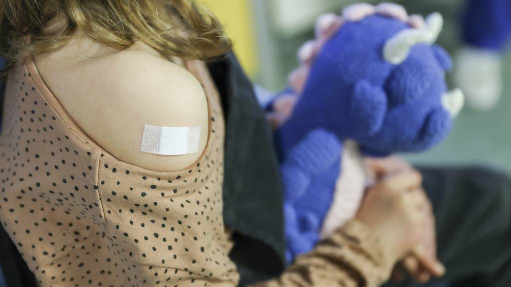 Dürfen Kinder bei der Corona-Impfung selber entscheiden?