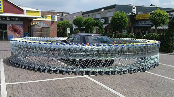Einkaufswagen-Loop (Bild: prank.im)