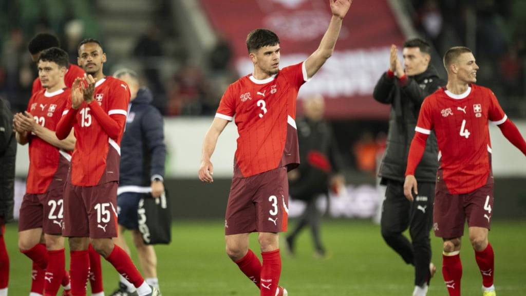 Albian Hajdari, hier im Dress der Schweizer Nationalmannschaft, grüsst künftig aus der Bundesliga