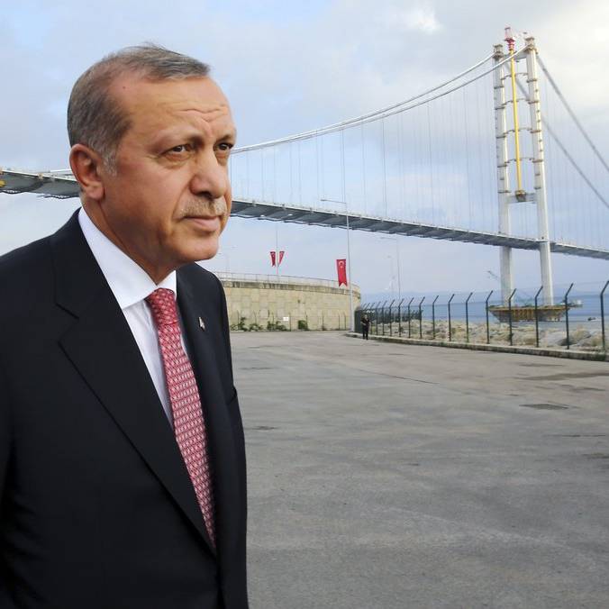 Erdogan verurteilt Militär-Aufstand