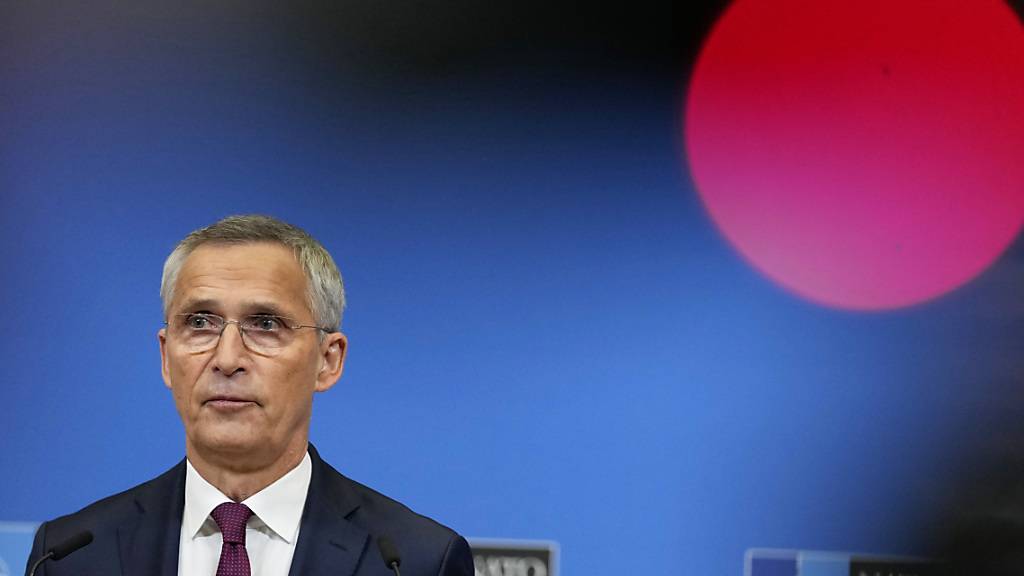 Jens Stoltenberg, Nato-Generalsekretär, spricht bei einer Medienkonferenz während eines Treffens der Nato-Außenminister. Foto: Virginia Mayo/AP/dpa