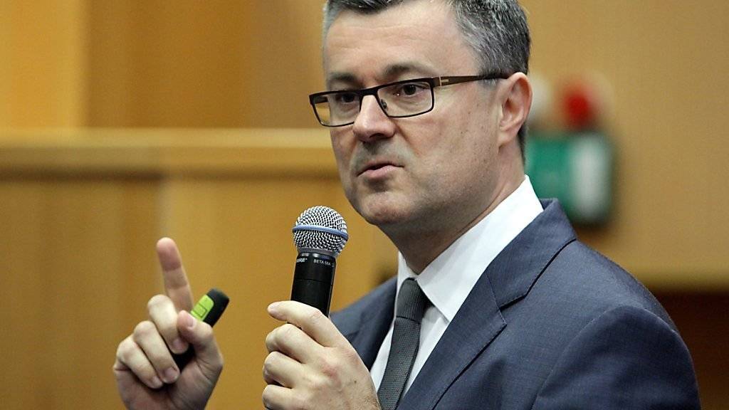 Der Politneuling Oreskovic kündigte nach seiner Bestätigung als kroatischer Regierungschef «schwierige Entscheidungen» an. (Archivbild)