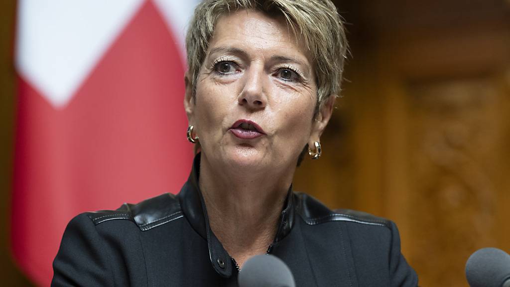 Finanzministerin Karin Keller-Sutter stellte sich vergeblich gegen eine Streichung des Beitrags an die UNWRA. (Archivbild)