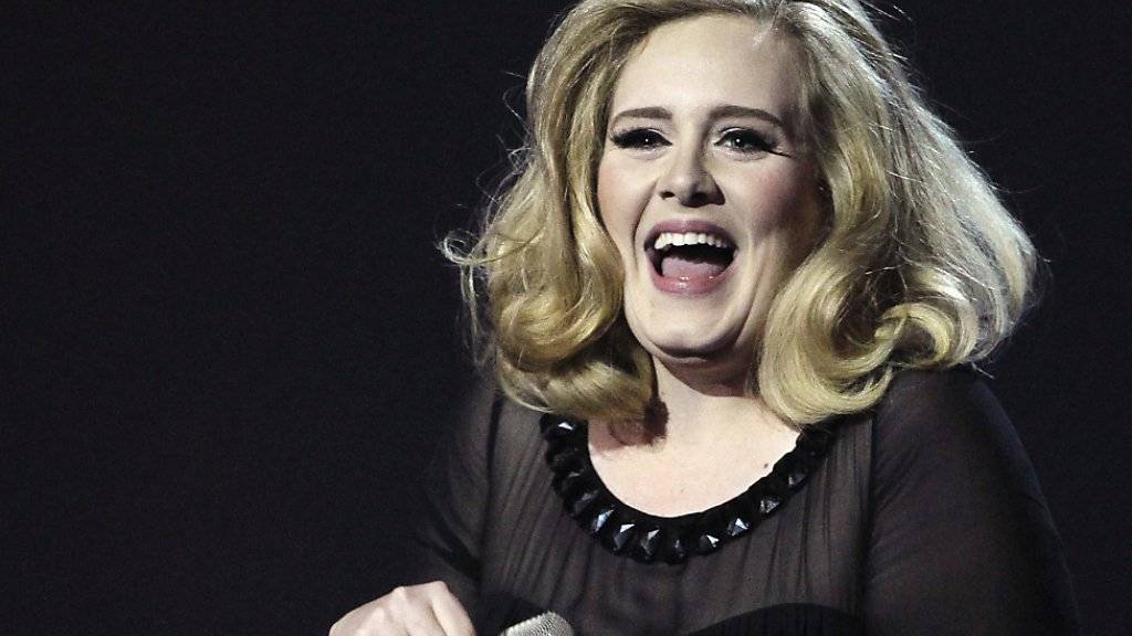 Sängerin und Spassvogel: Die Britin Adele sorgte am ersten ihrer zwei Schweizer Konzerten für viel Stimmung im Hallenstadion. (Archivbild)