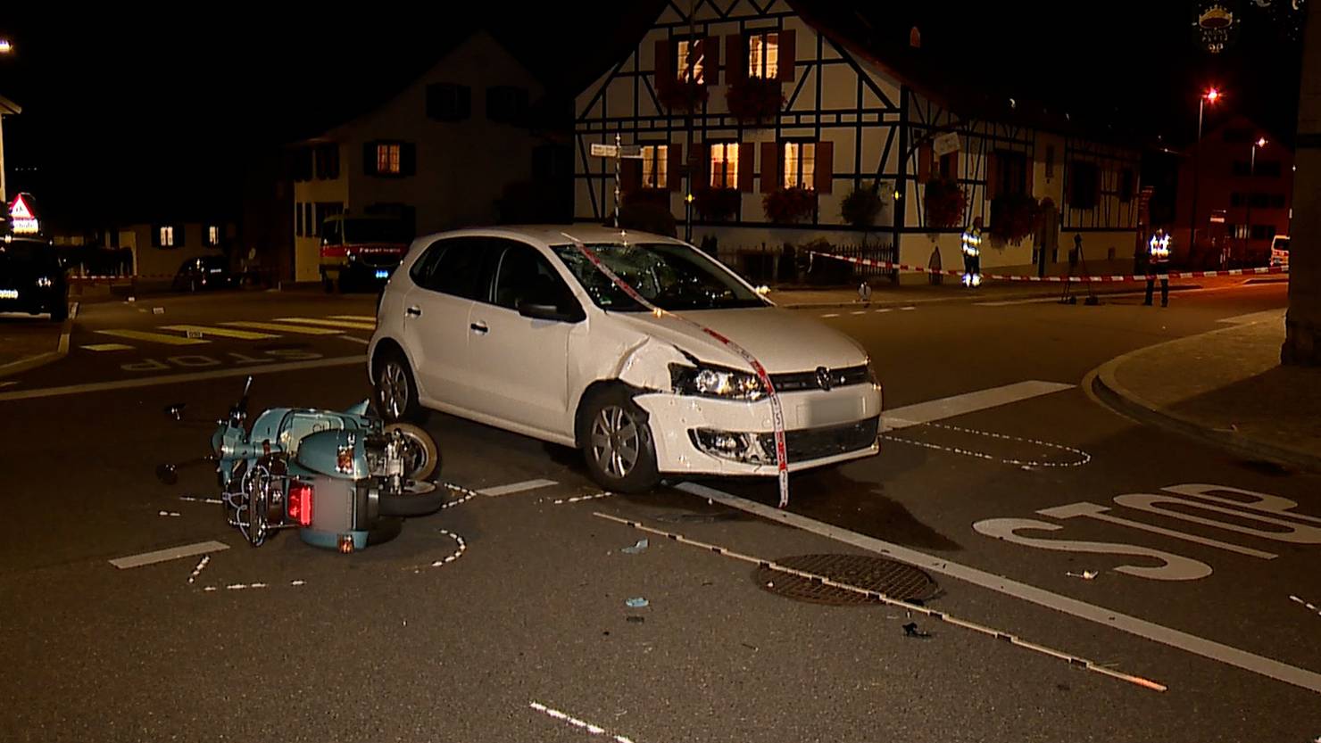 Motorrad Kollidiert Mit Auto In Uster: Töfffahrer Schwer Verletzt ...