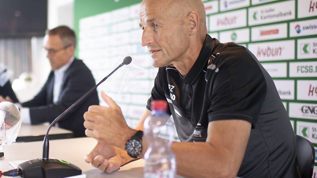 Peter Zeidler wird mit dem FC St. Gallen gegen Thun gefordert sein