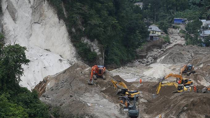 Rettungskräfte bergen über 160 Tote nach Erdrutsch in Guatemala