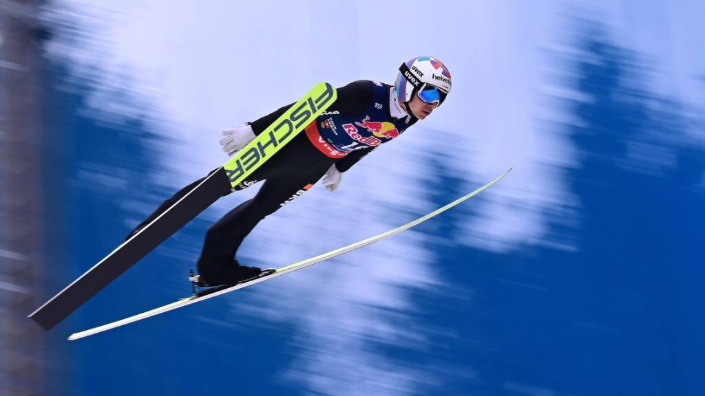 Simon Ammann flog in seiner Karriere schon deutlich weiter als am Freitag in Bad Mitterndorf