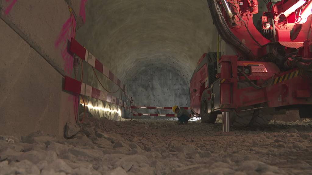 Umfahrung Axenstrasse: Ein Blick in den neuen Sisikoner Tunnel