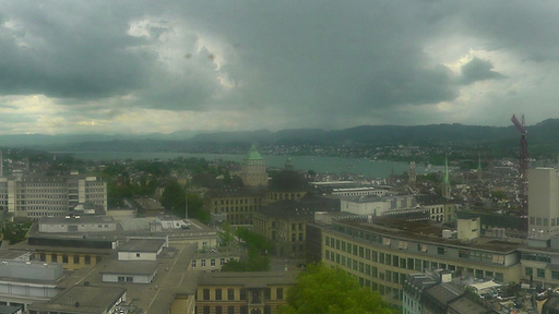 Gewitterfront zieht über die Schweiz – so stark trifft es die Region Zürich