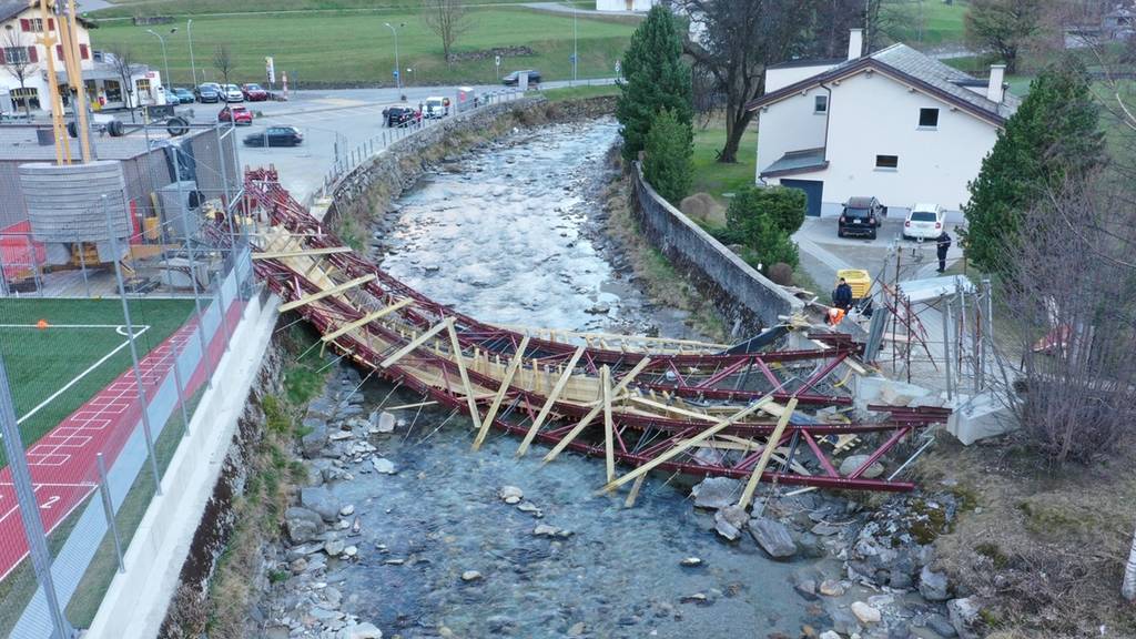 Brücke in Poschiavo stürzt ein – mehrere Arbeiter verletzt