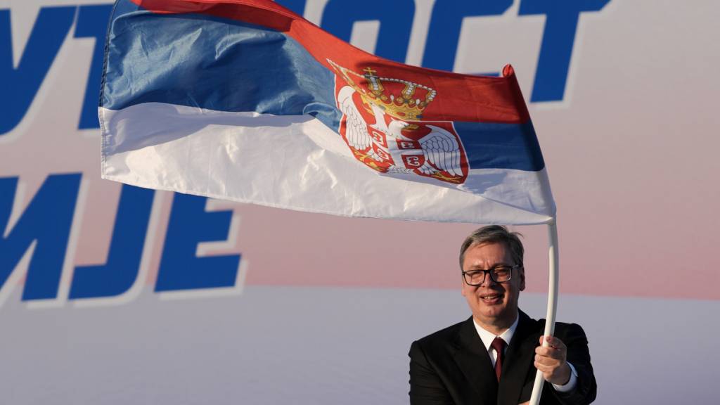 ARCHIV - Der serbische Präsident Aleksandar Vucic. Foto: Darko Vojinovic/AP/dpa