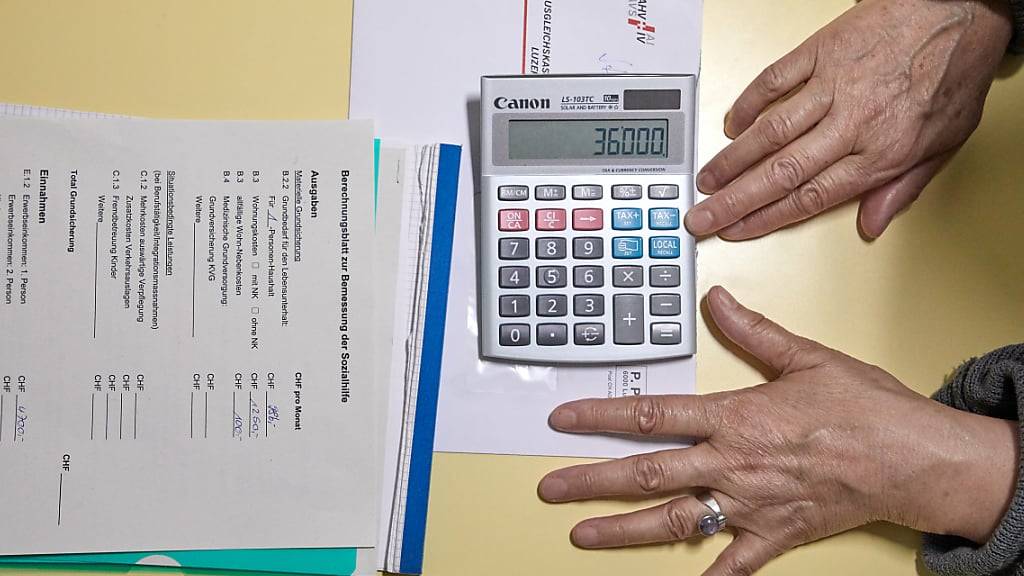 Wegen der guten Situation auf dem Arbeitsmarkt schafften 11 Prozent der Bezügerinnen und Bezüger den Ausstieg aus der Sozialhilfe. (Symbolbild)