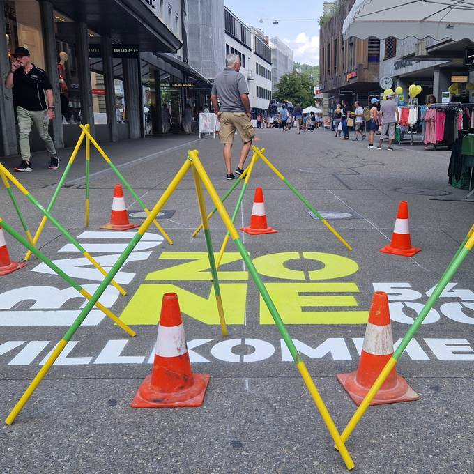 Badstrasse mit einem neuen Schriftzug versehen – was hat es damit auf sich?