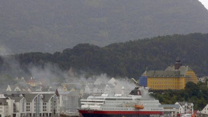 Umfassender IT-Angriff auf Reederei Hurtigruten
