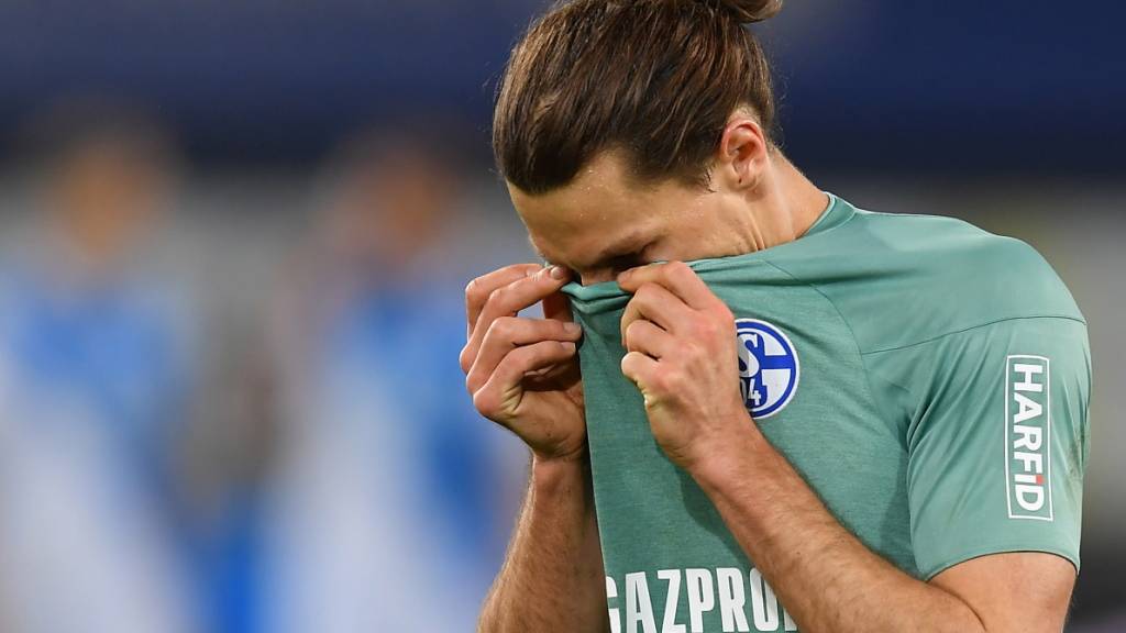 Das Wunder blieb für Schalke und Benjamin Stambouli aus: Der Verein spielt in der nächsten Saison in der 2. Bundesliga