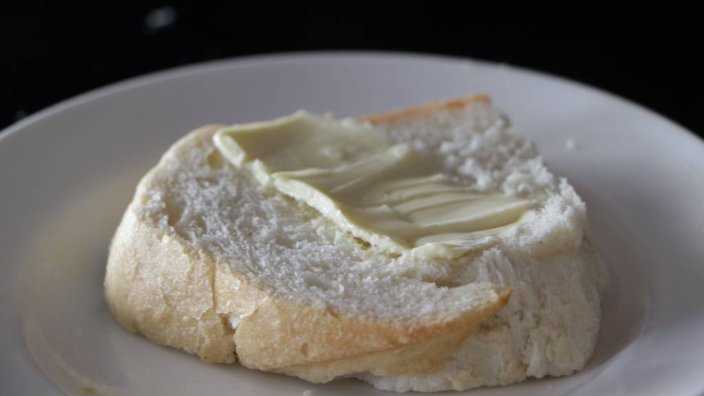 So bringt ihr die Butter streichfähig