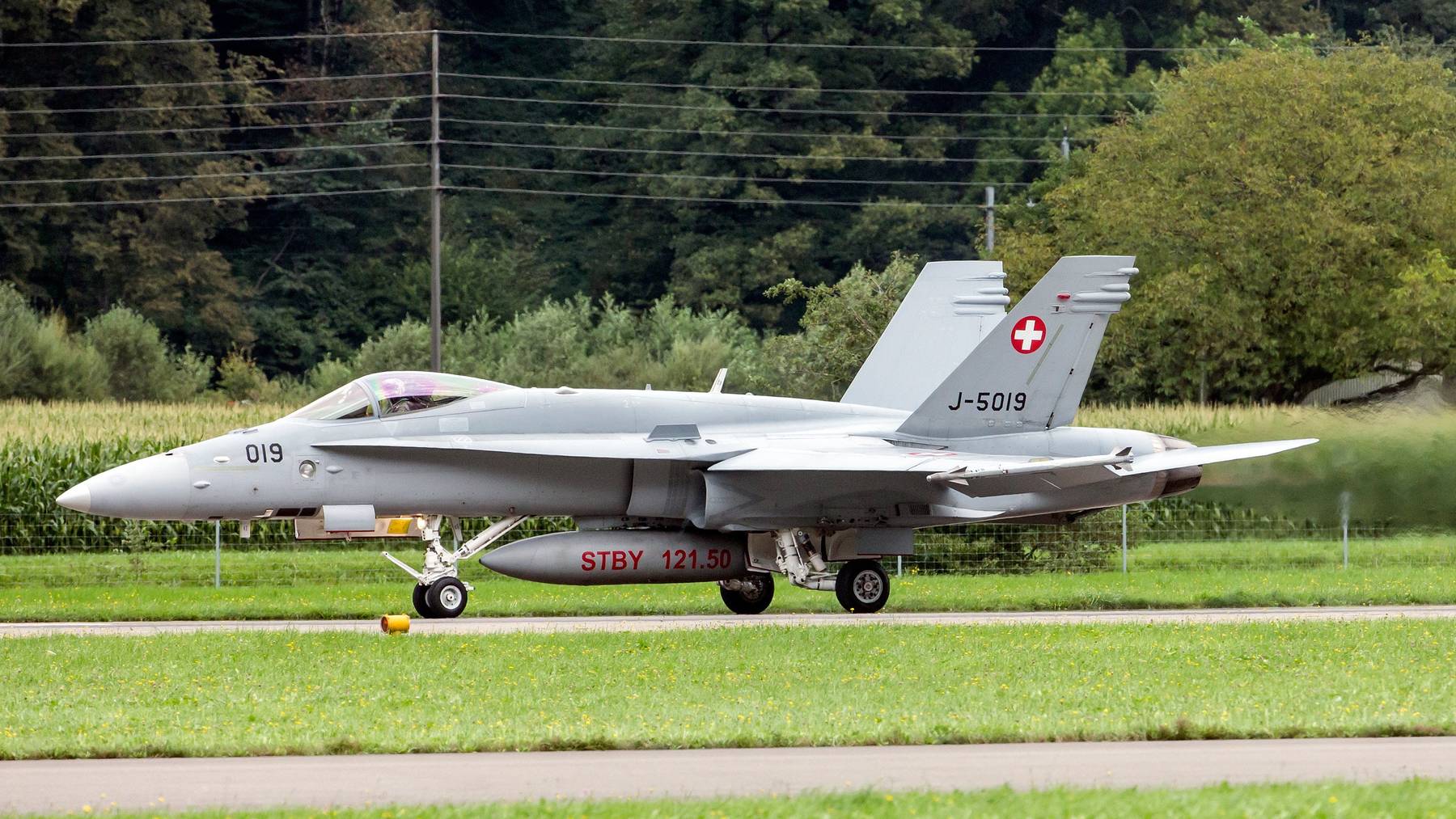 Die F/A-18-Flieger der Schweizer Armee sind in die Jahre gekommen. (Symbolbild)