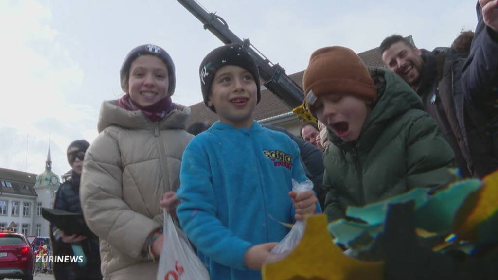 Narrenhochburg: Bassersdorf feiert Fasnacht