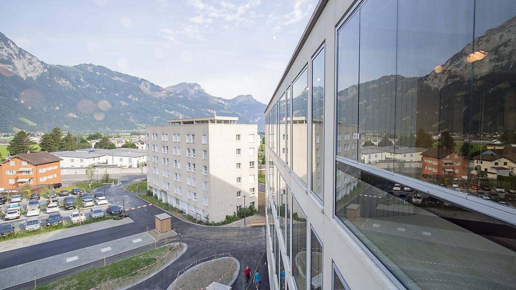 Das Kantonsspital Uri hat 2022 seinen Neubau bezogen, nun erhalten die Angestellten neu auch eine GAV. (Archivbild)