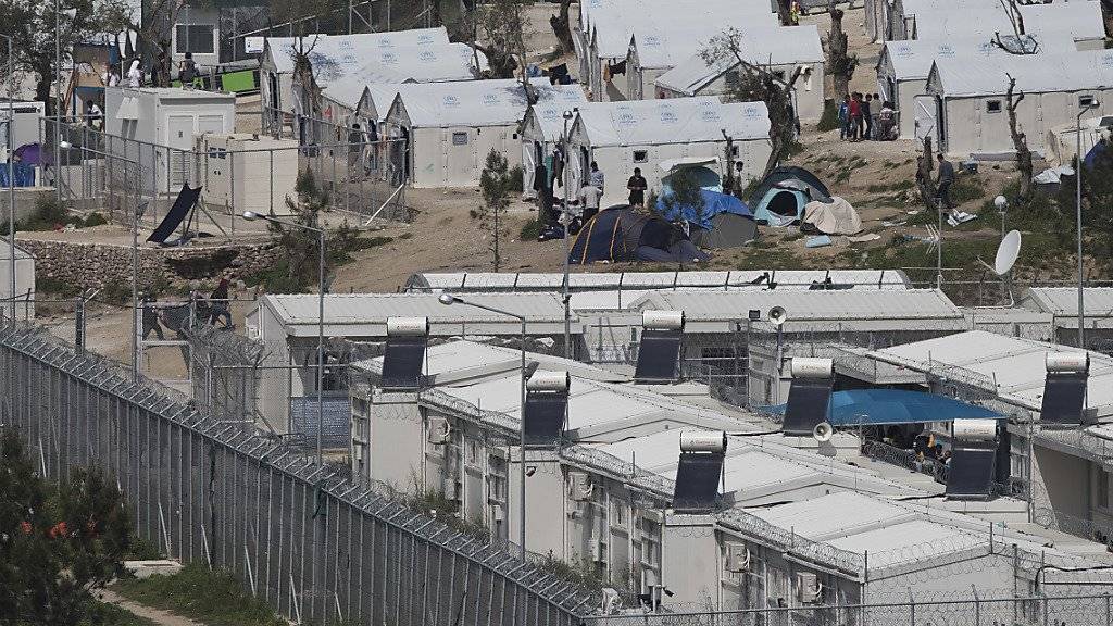 Das hoffnungslos überfüllte Flüchtlingslager Moria auf der griechischen Insel Lesbos. (Archiv)