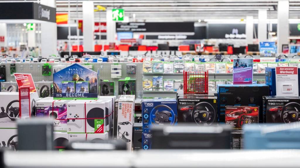 In der Schweiz sind die Umsätze im Detailhandel im Juli leicht gestiegen.  Vor allem Produkte aus dem Segment Informations- und Kommunikationstechnik wurden vermehrt verkauft.(Symbolbild)
