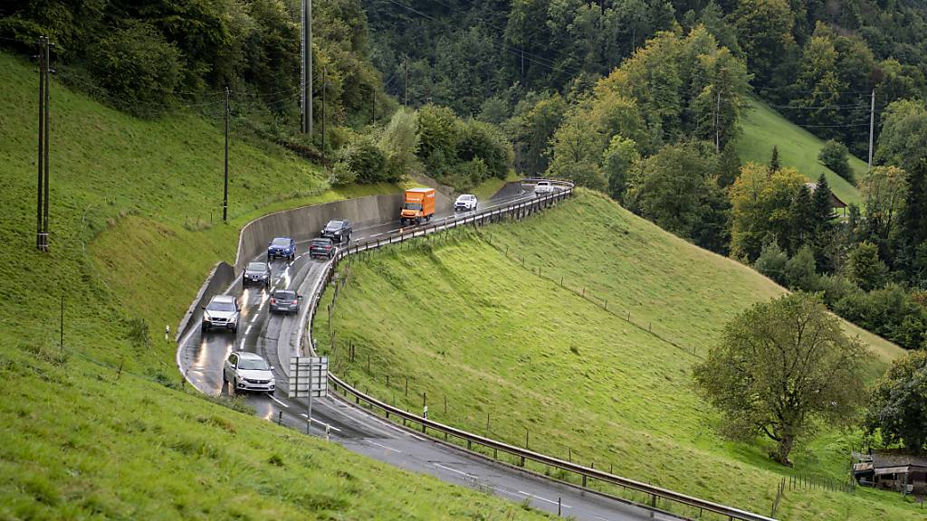 Der motorisierte Verkehr auf der Landschaft hat im Kantonsrat für Gesprächsstoff gesorgt. (Archivaufnahme)