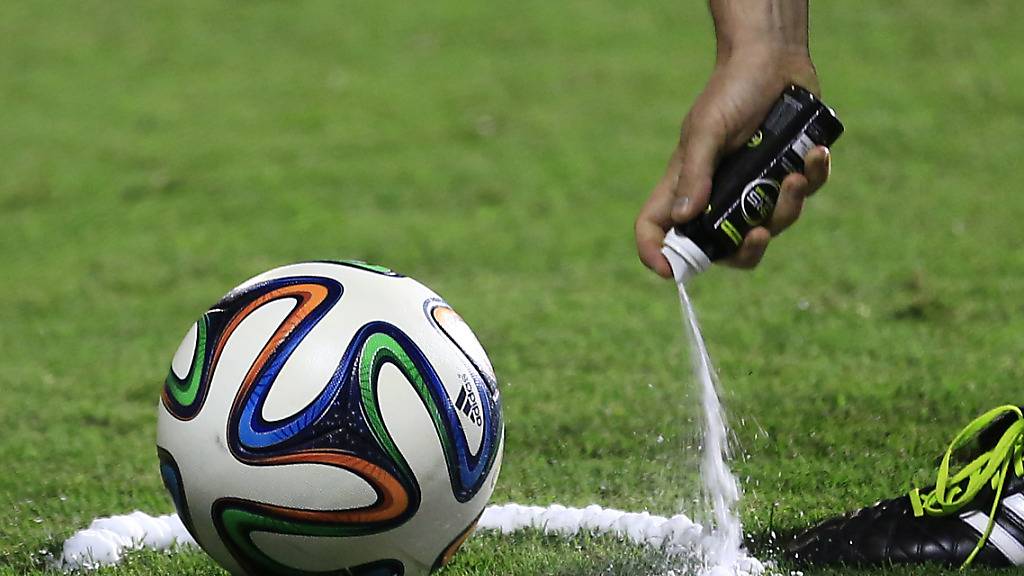 Die FIFA verwendete den Freistossspray ohne die Erfinder zu entlöhnen