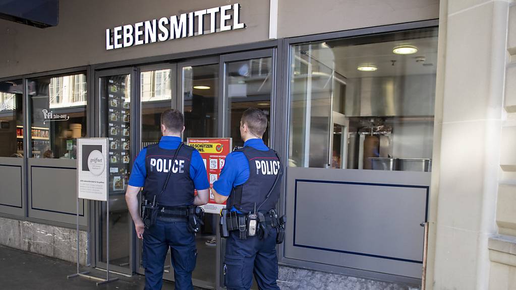 Die Schweizer Polizeikorps haben im vergangenen Jahr insgesamt 15 Schusswaffeneinsätze gemeldet. (Symbolbild)