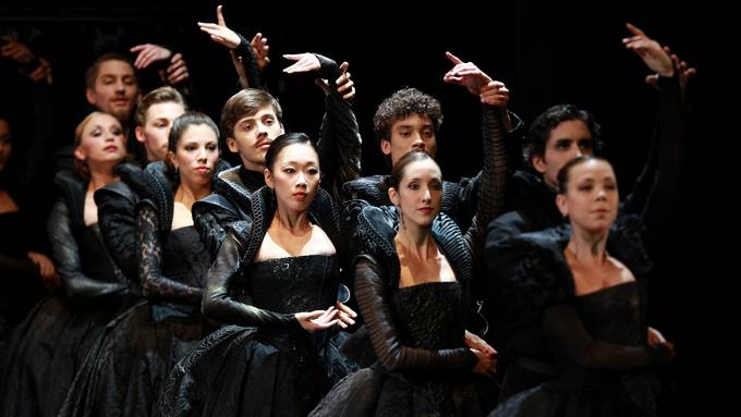 Opernhaus-Tänzer bricht sich die Hand bei Sturz in Orchestergraben