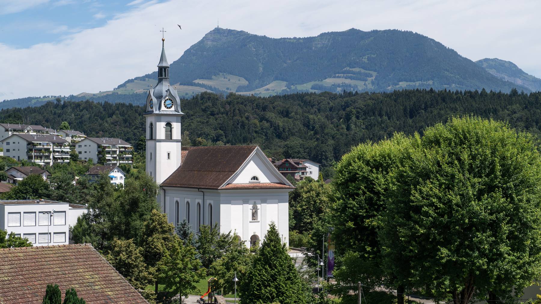 Am 21. September gab der Kirchenrat von Adligenswil die vorübergehende Sperrung der Kirchengelder bekannt.